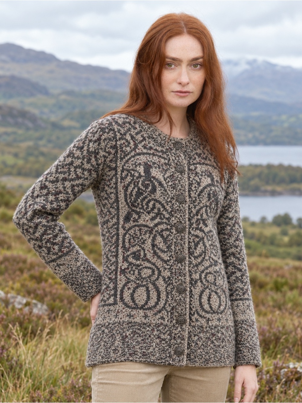 HARLEY OF SCOTLAND Celtic Jacquard Knit Wool intricate ornamental Cardigan M